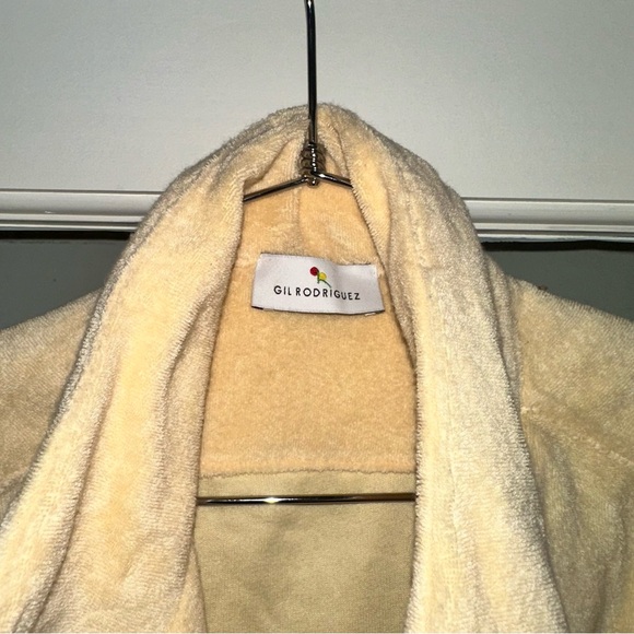 Gil Rodriguez Terrycloth Button Down Shirt - Picture 2 of 3